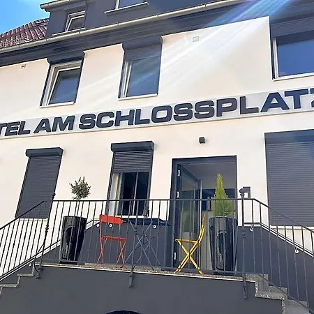 Am Schlossplatz