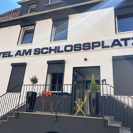 酒店 Am Schlossplatz 4*